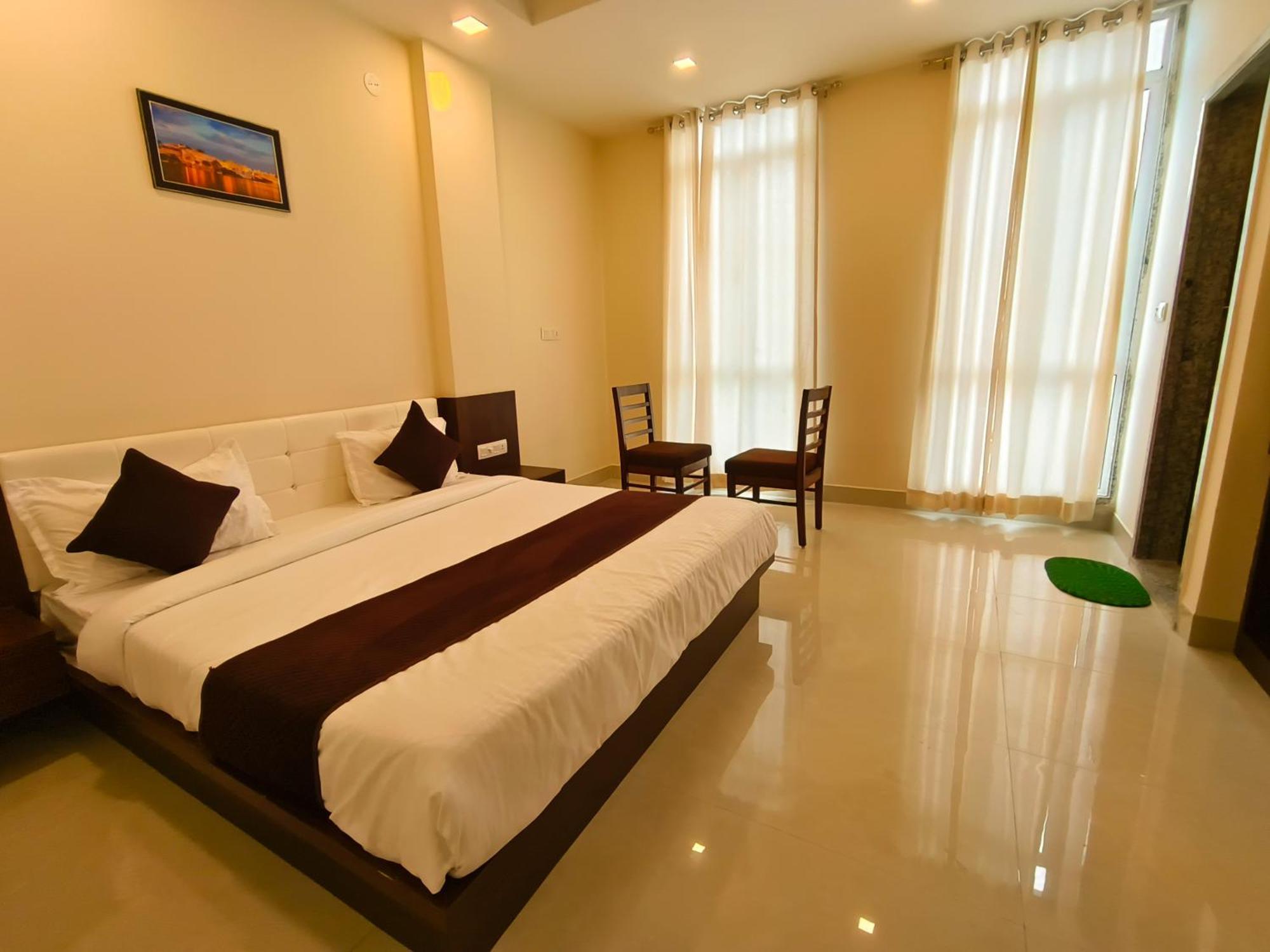 Hotel Veer Palace Near Udaipole Udaipur Extérieur photo
