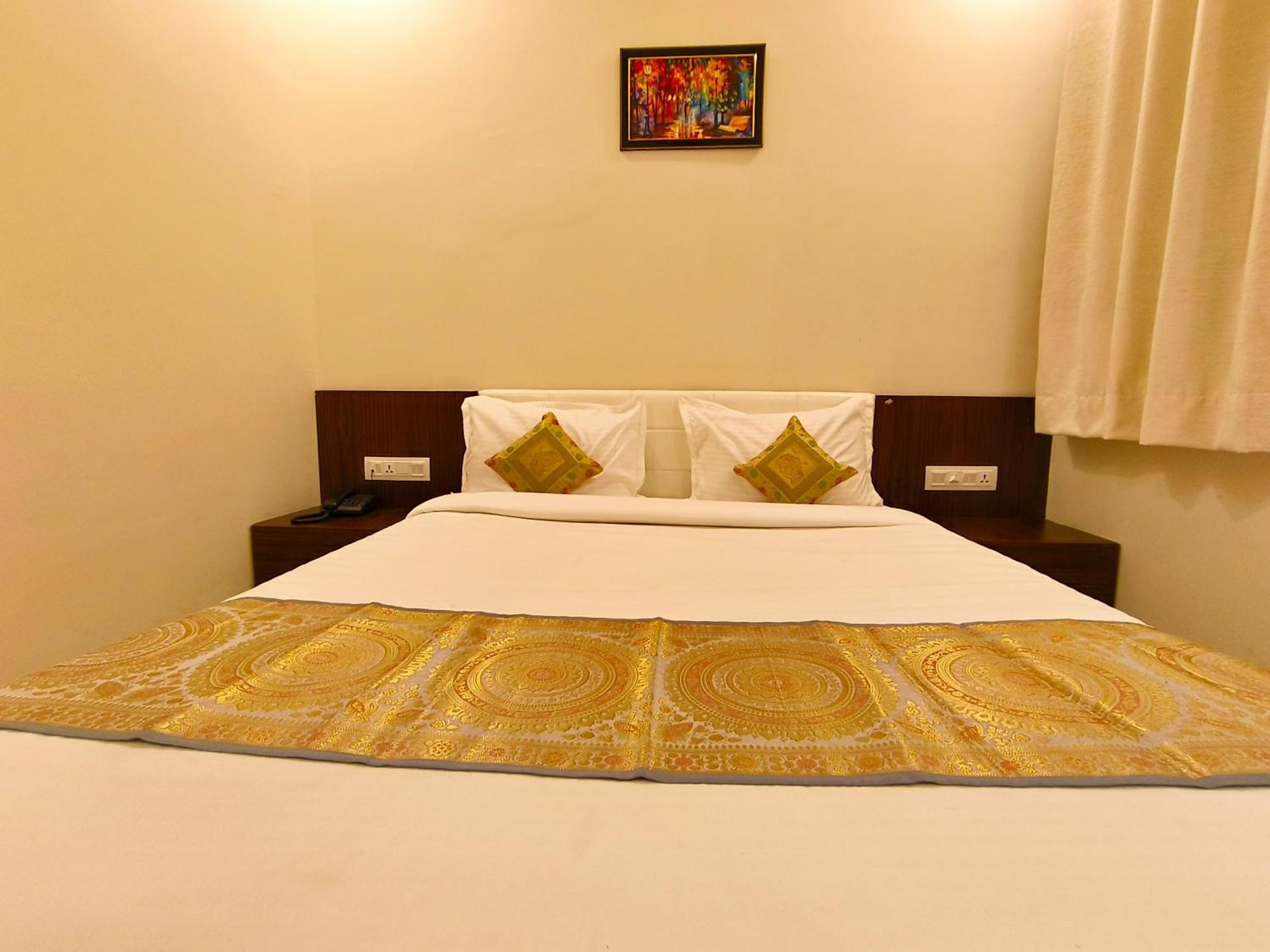 Hotel Veer Palace Near Udaipole Udaipur Extérieur photo